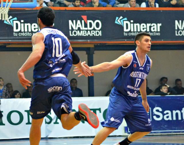 Argentino derrot� con lo justo a Atenas