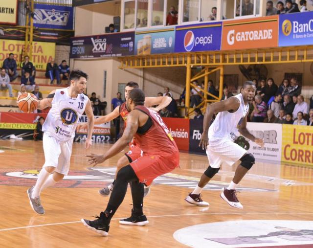 San Mart�n comenz� con buena mano