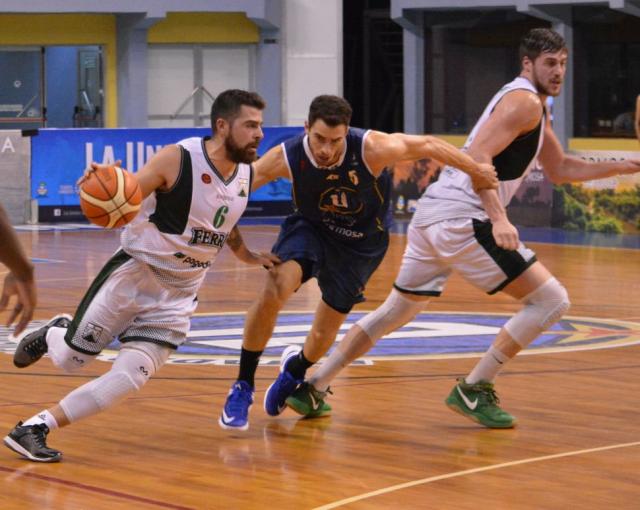 La Uni�n venci� a Ferro en su primera presentaci�n