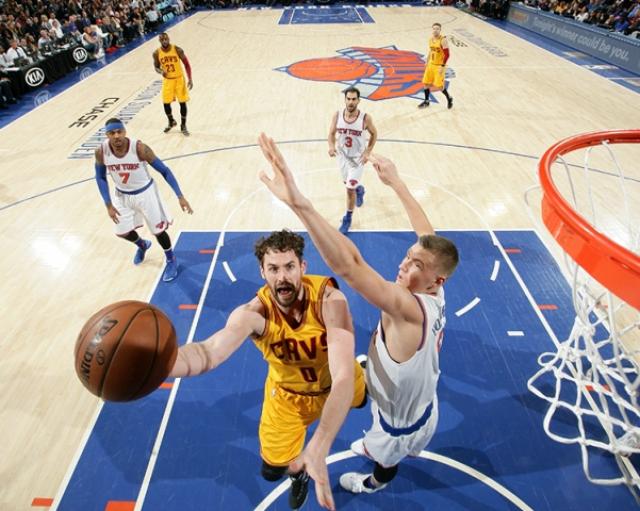 LeBron y Love guiaron a Cleveland