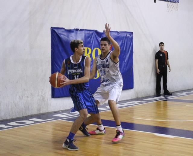 Franco y Acu�a descollaron en la noche del s�bado