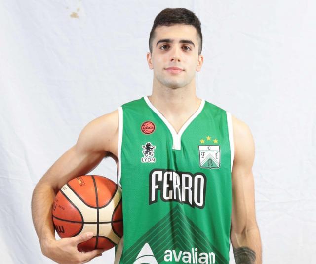 Rocamora mueve la estanter�a