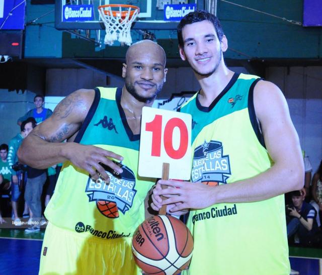 Nuevo triunfo de los Extranjeros y un Torneo de Volcadas para la historia