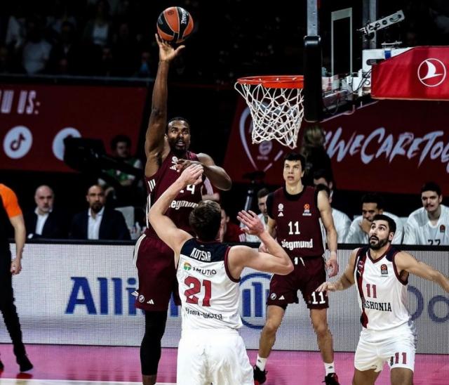 Sobrevivi� en casa