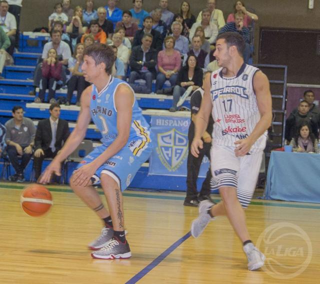 Pe�arol no detiene el paso