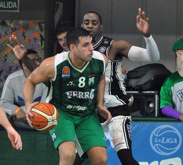 Volvi� a los primeros planos