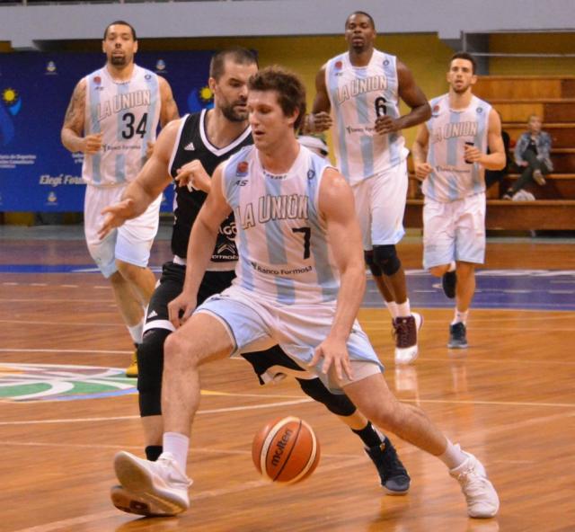 Cerr� la pretemporada con dos juegos