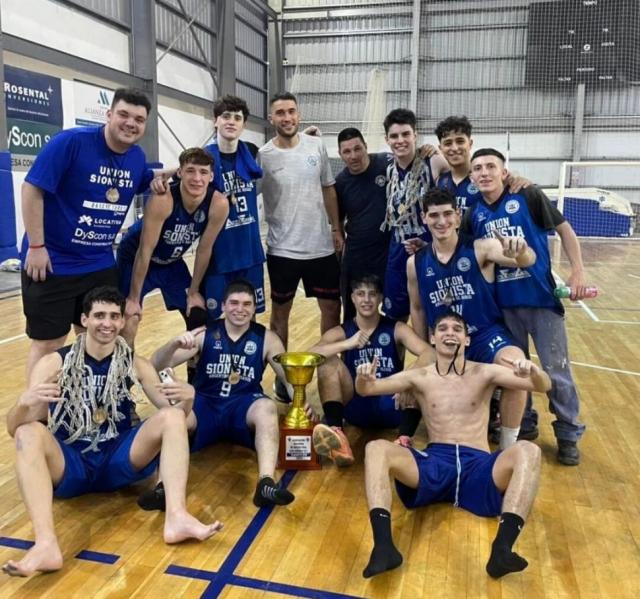 Comenz� el cierre de los torneos en Rosario