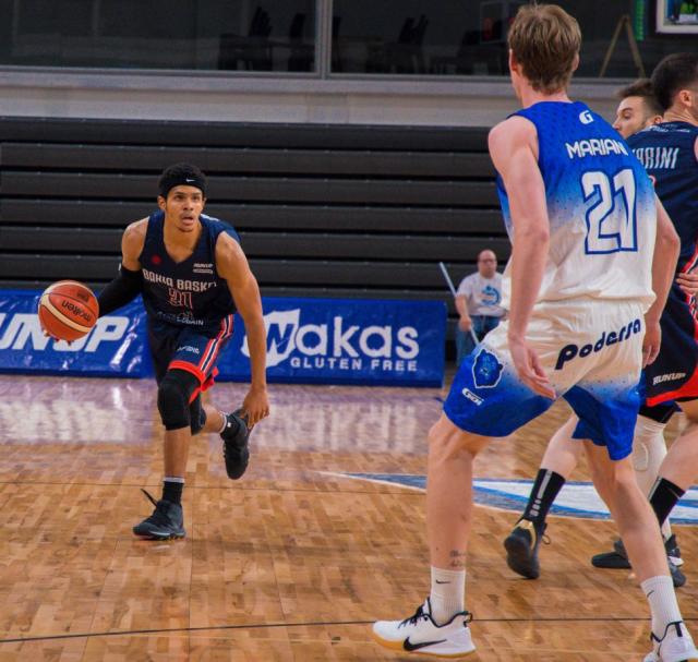 Encendi� los motores