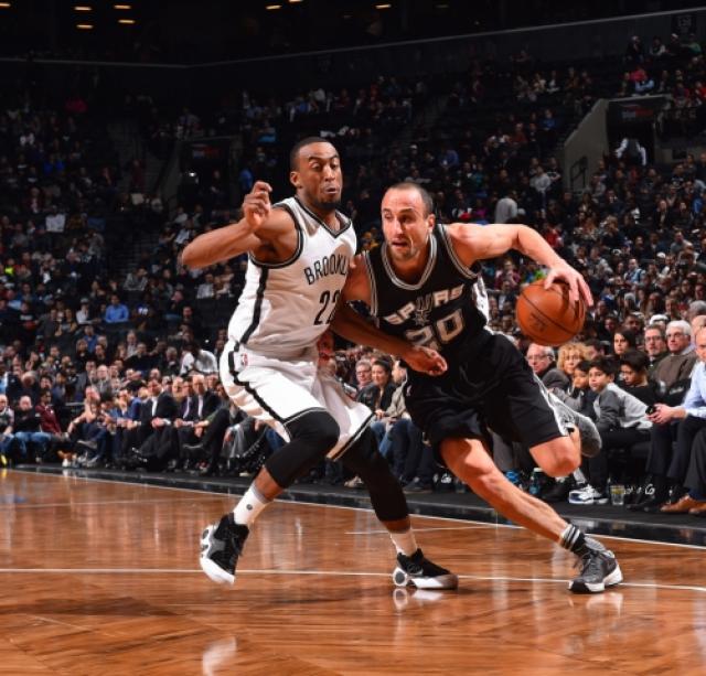 San Antonio aplast� a Brooklyn