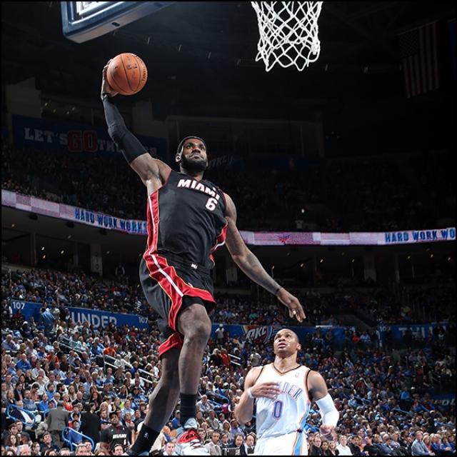 Miami golpe� la mesa