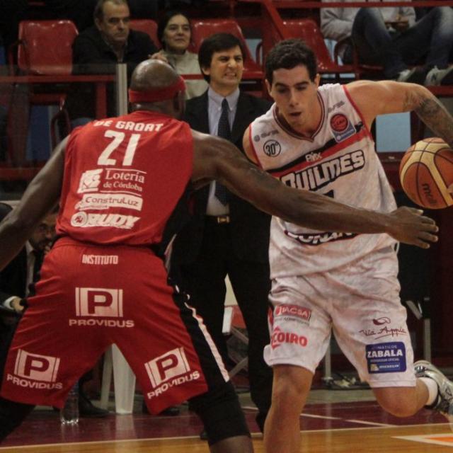 Quilmes sue�a con los playoffs