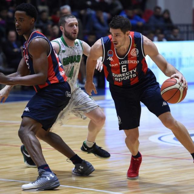 Lo mat� de entrada