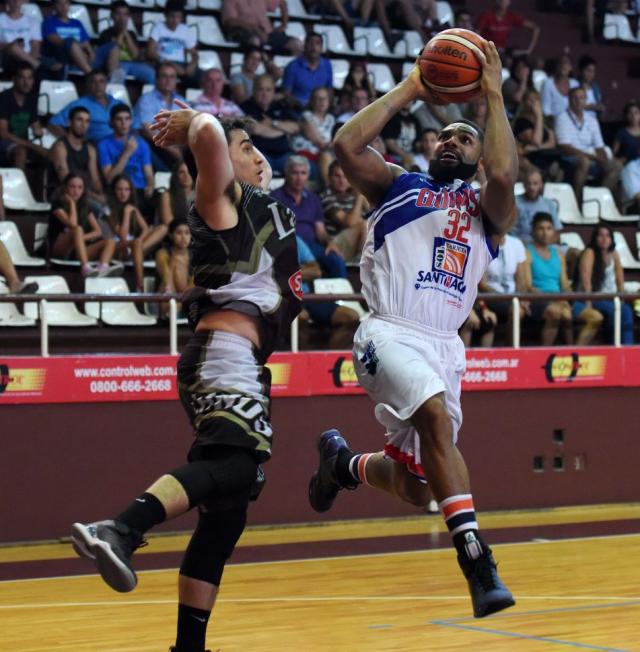 Sigue de racha y despach� al campe�n