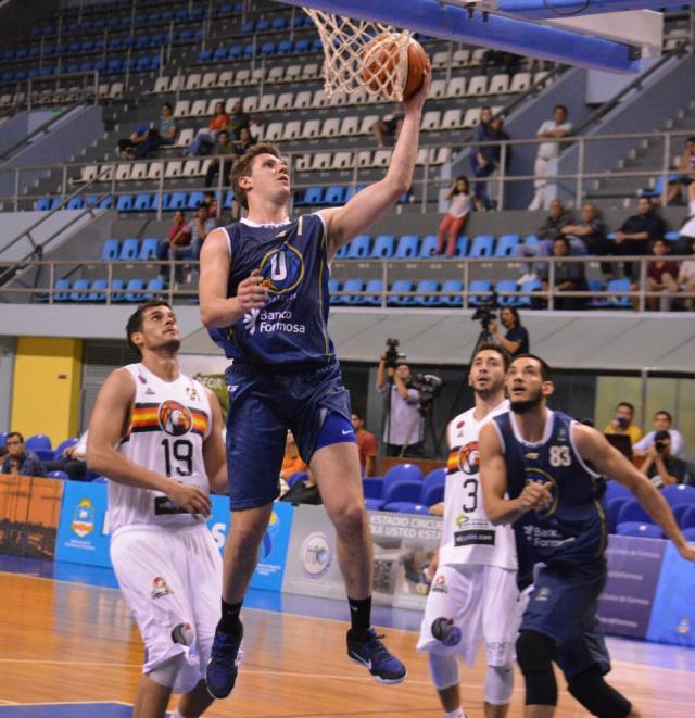 Keenan amarg� a La Uni�n