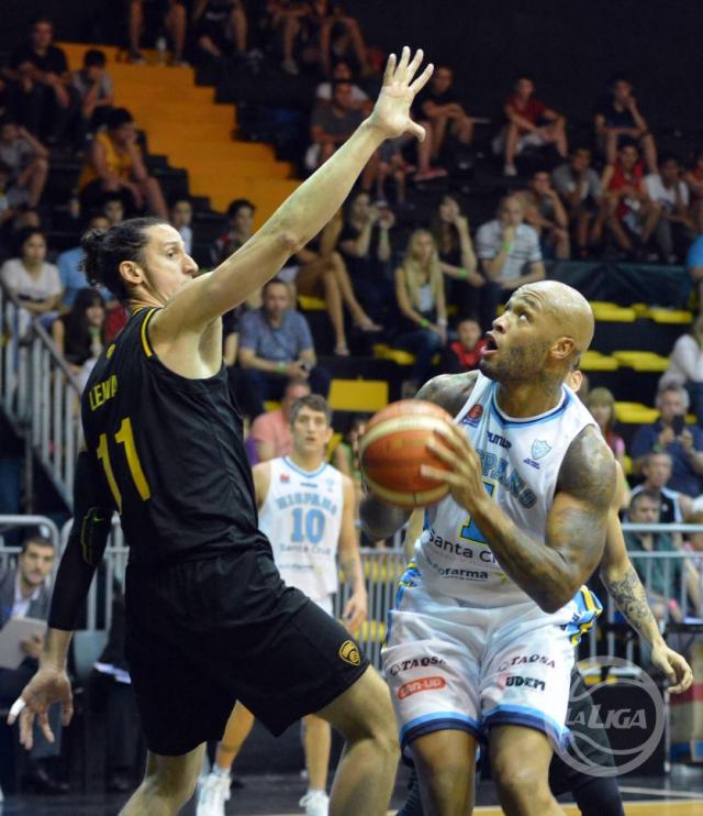 C�moda victoria de Obras