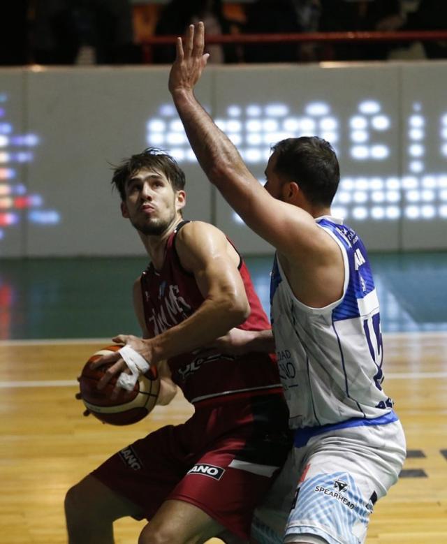 Victoria y clasificaci�n quilme�a