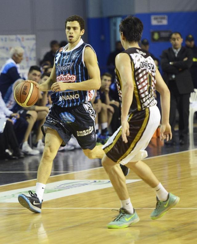 Lo sac� de paseo por la Feliz