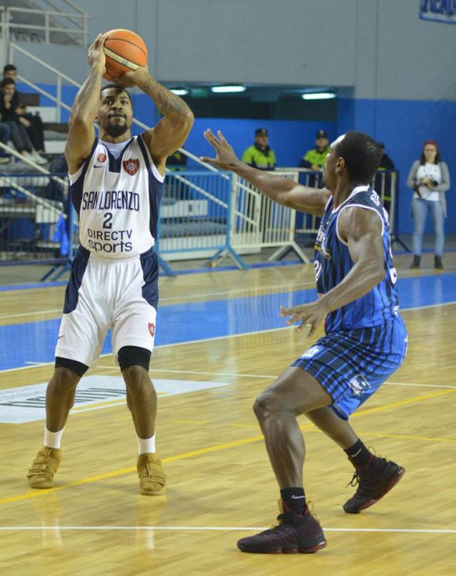 Ac� no se rinde nadie