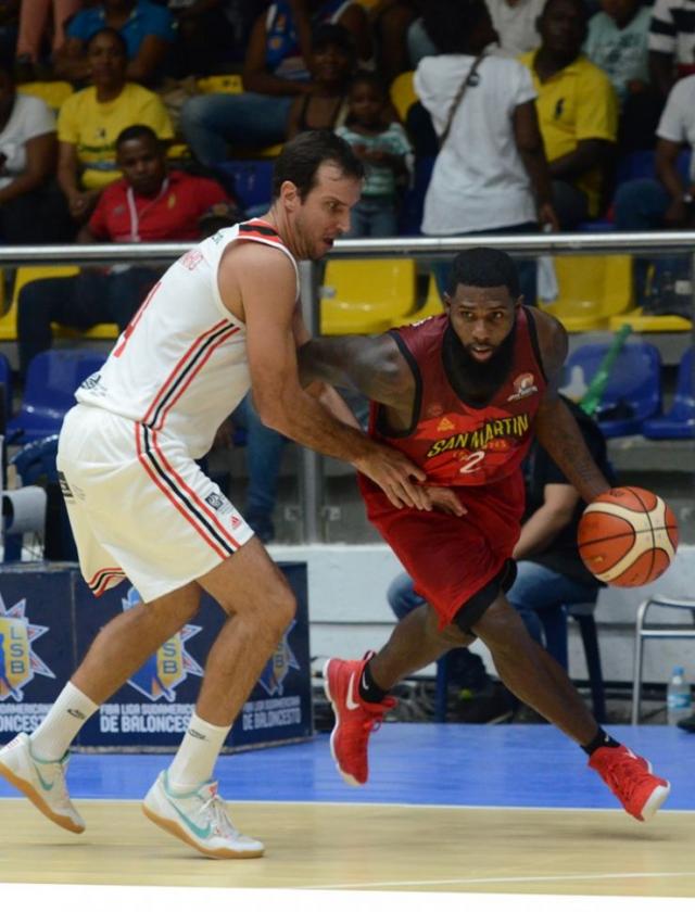 Se le escap� entre los dedos