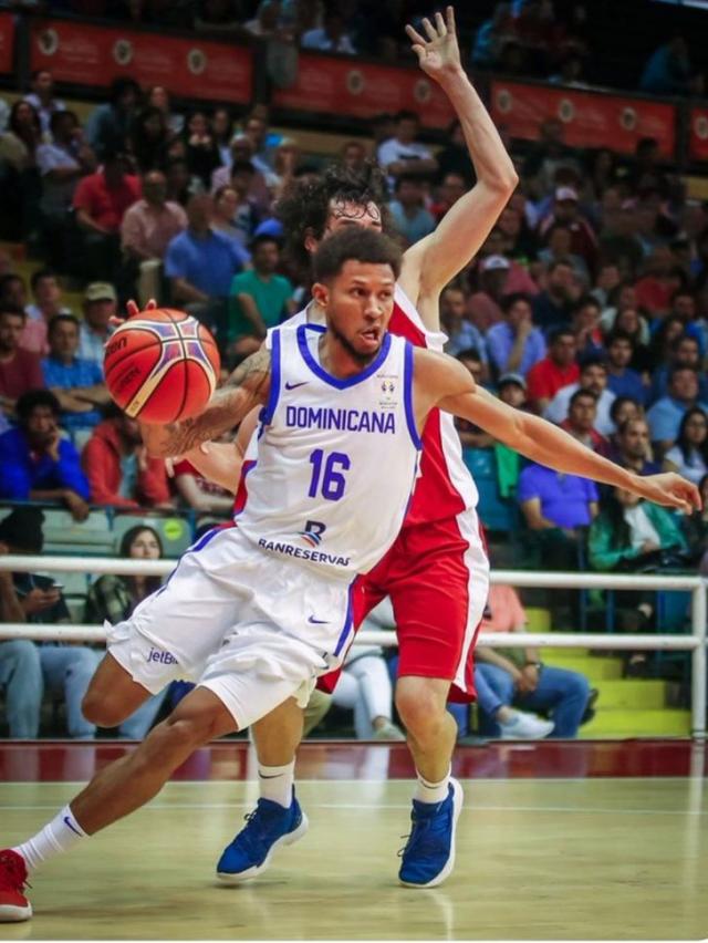 Suma cent�metros y gol