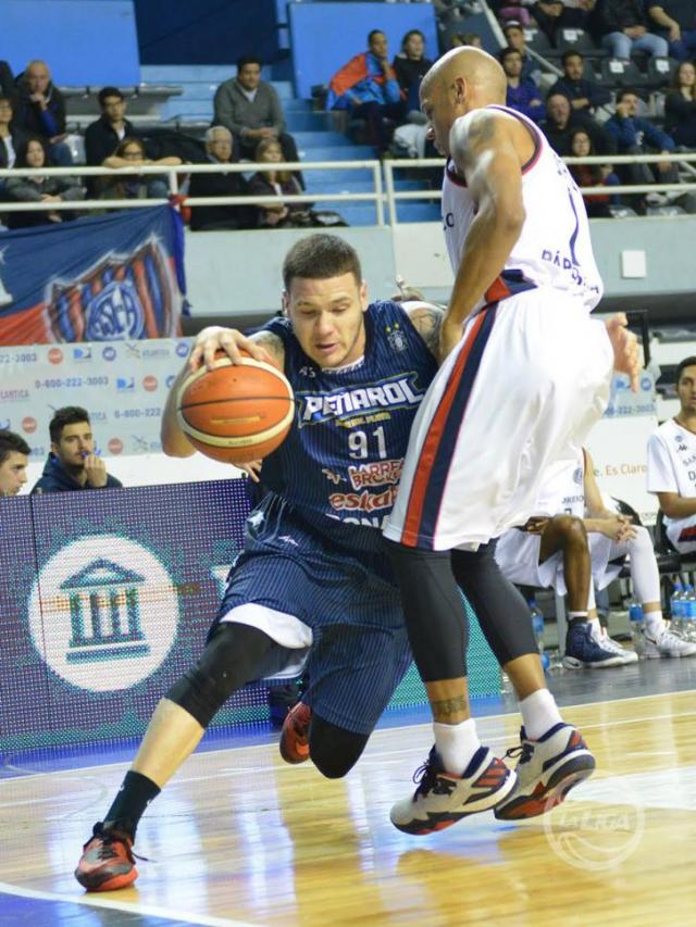 Con el coraz�n y el tiro del final