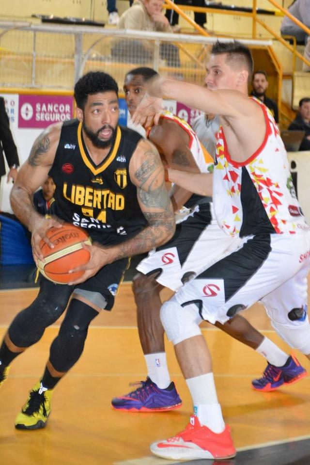 Libertad sac� a relucir su coraz�n