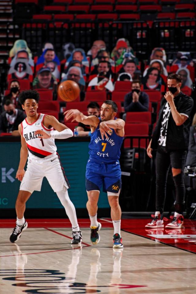 Denver Nuggets gan� con la mano caliente de Facundo Campazzo