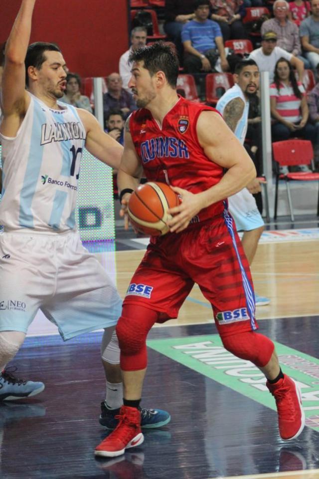 Quimsa super� otra barrera y sigue puntero