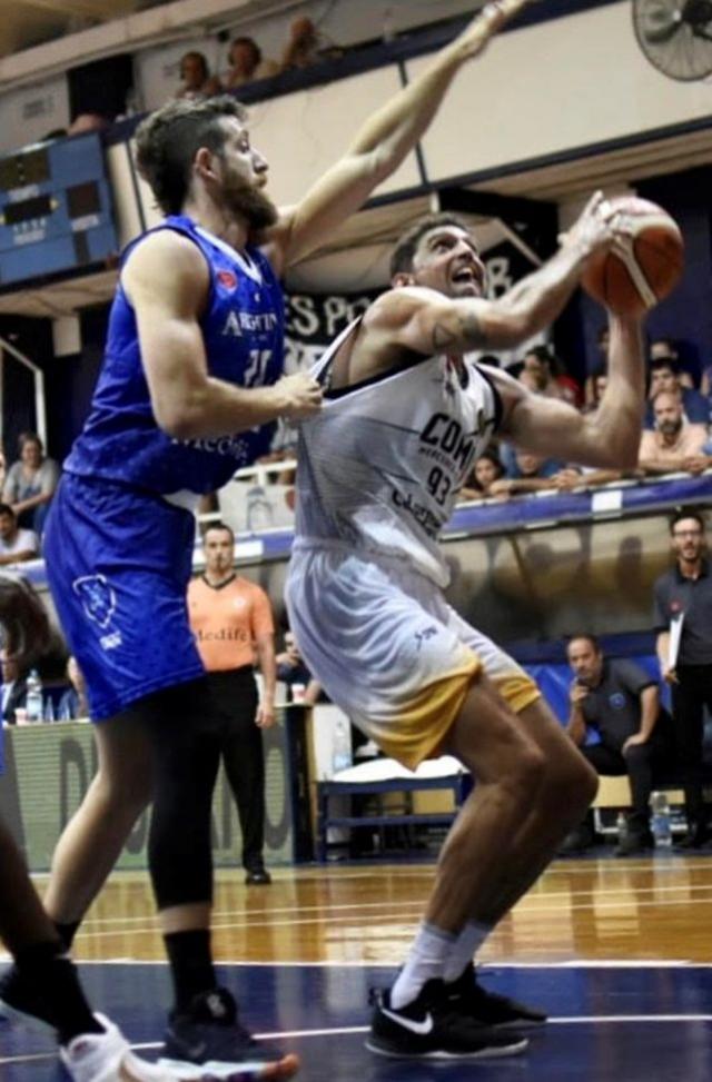 Comu tom� por asalto el Fort�n